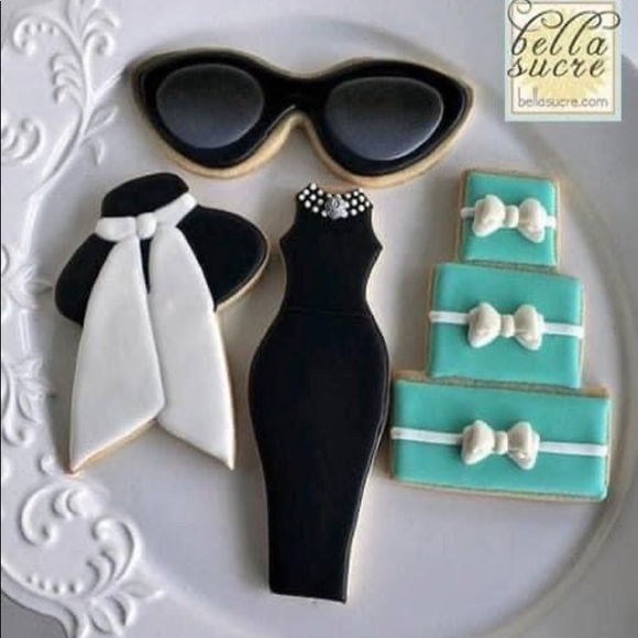 Meet your Posher, Jenn - Picture 4 of 16